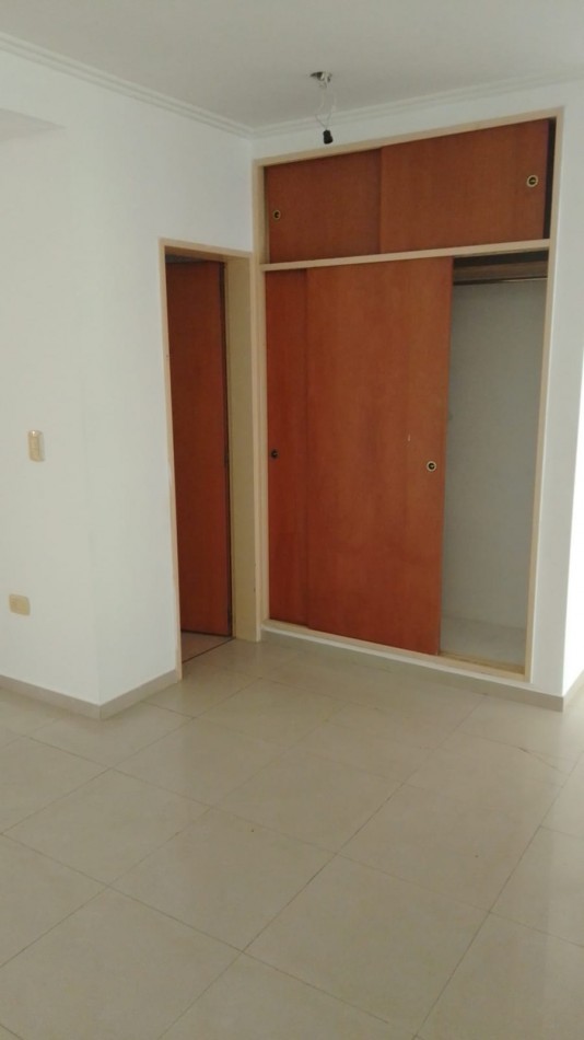 Venta de Departamento calle 4 entre 65 y 66 