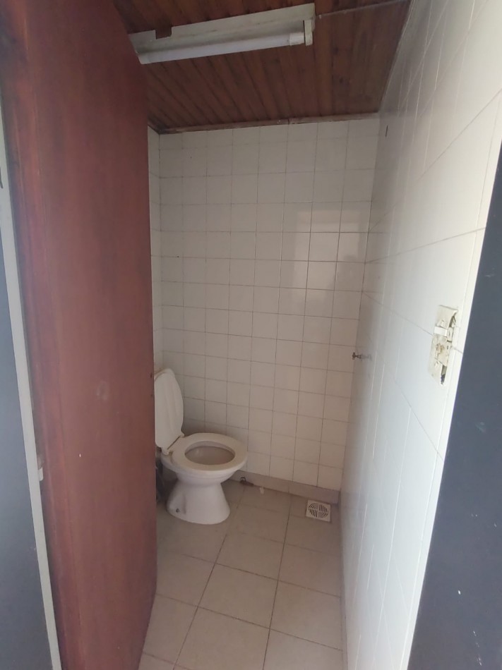 Local a la venta calle Alem casi esquina Roca 