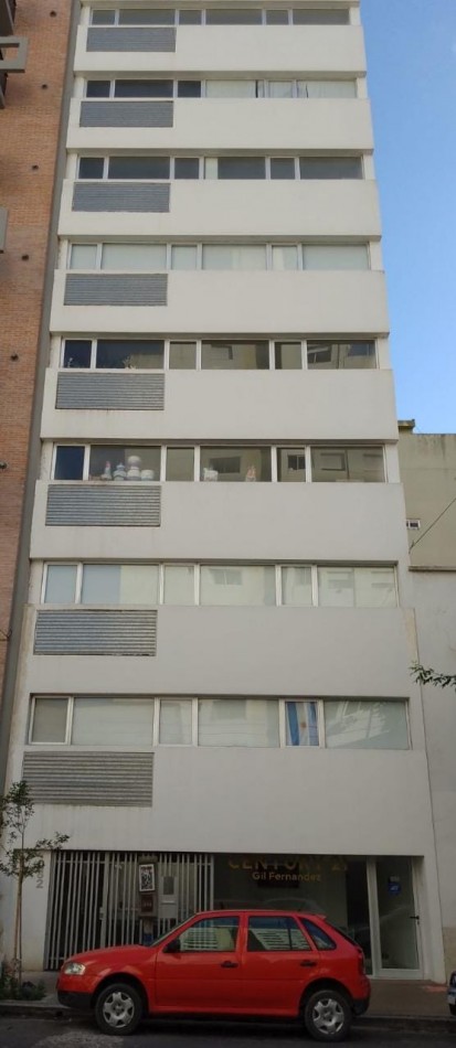 Venta de monoambiente calle 4 No 1082 entre 54 y 55