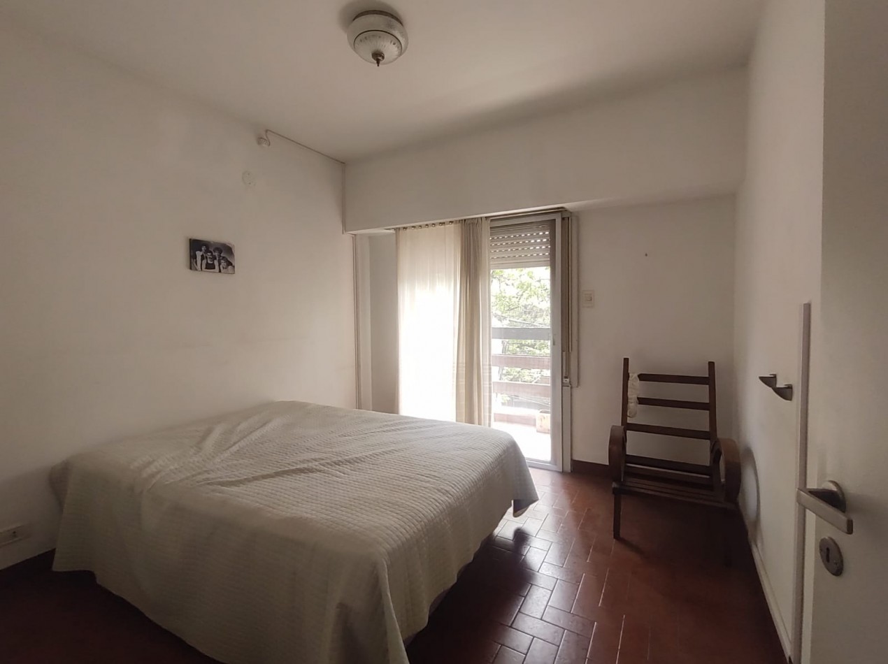 Departamento Frente a la plaza principal 