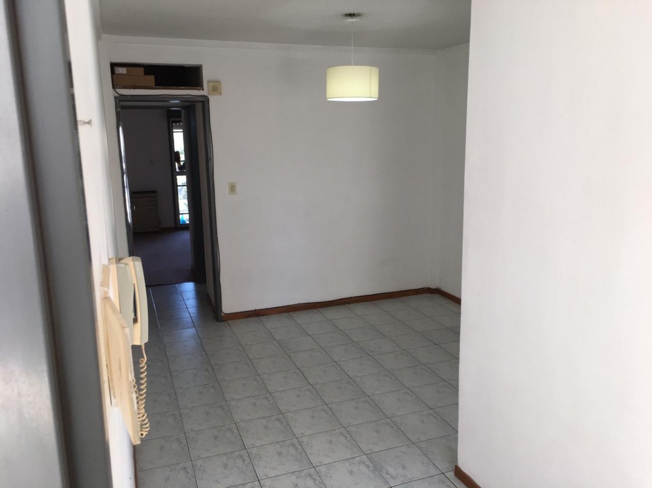 11 entre 39 y 40 Depto 1 dormitorio a la venta en La Plata 