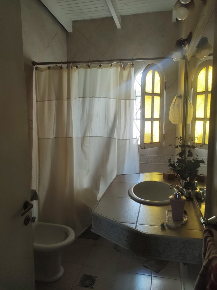 Casa en venta sobre ruta 205 entre Estrada y Av. Pereyra 