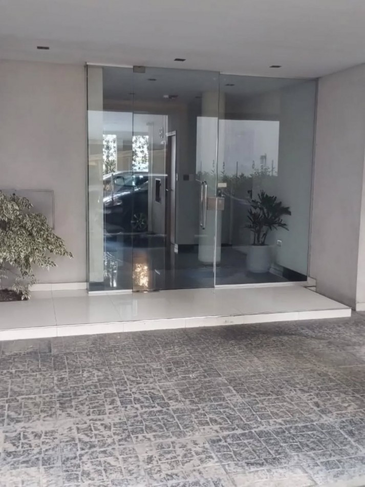 Depto en La Plata calle 60 entre 8 y 9 