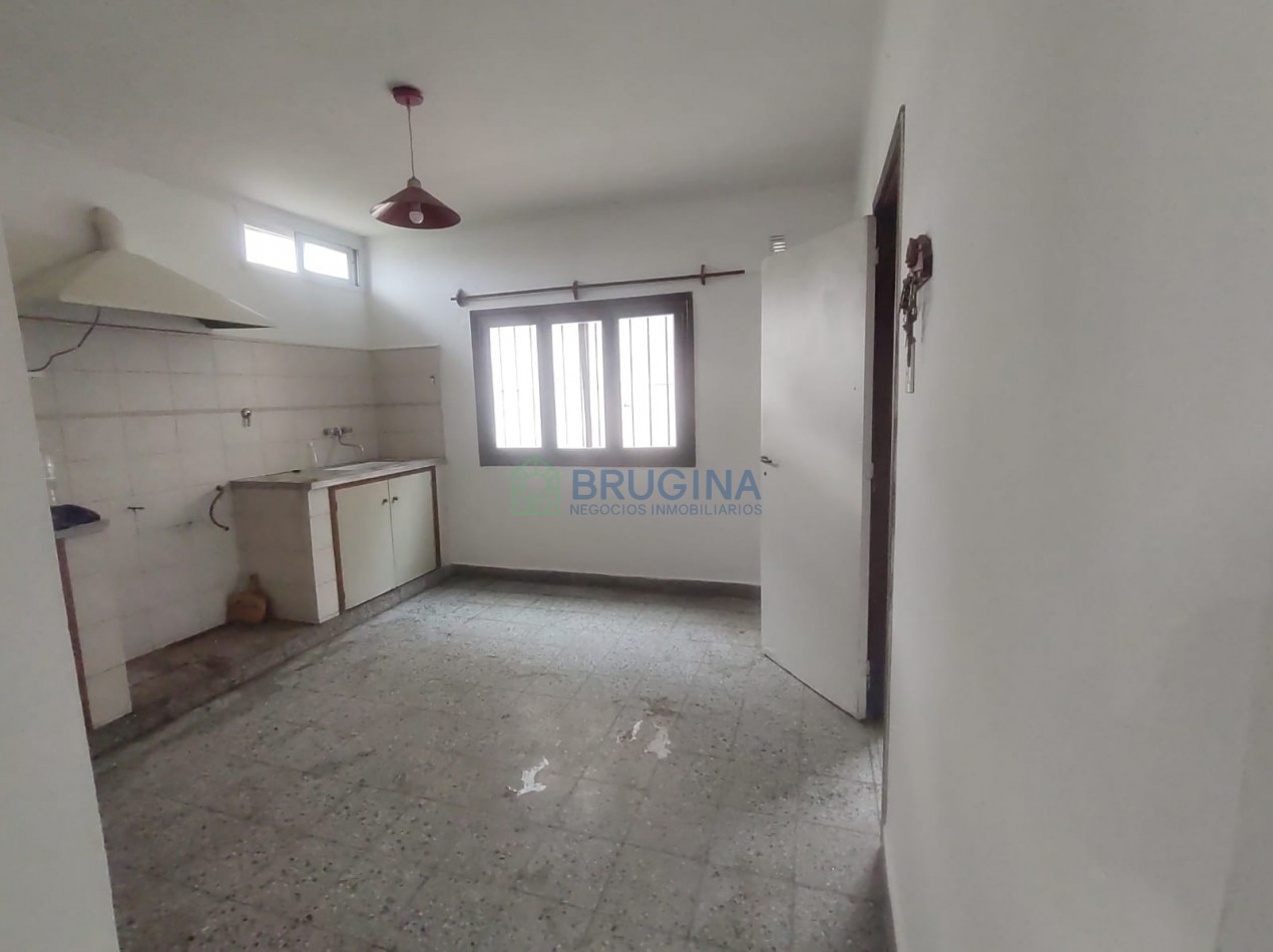 Casa en venta de 3 dormitorios lote 12x43 