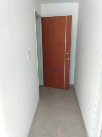 Venta de monoambiente calle 4 No 1082 entre 54 y 55