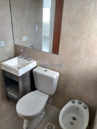 Venta de monoambiente calle 4 No 1082 entre 54 y 55