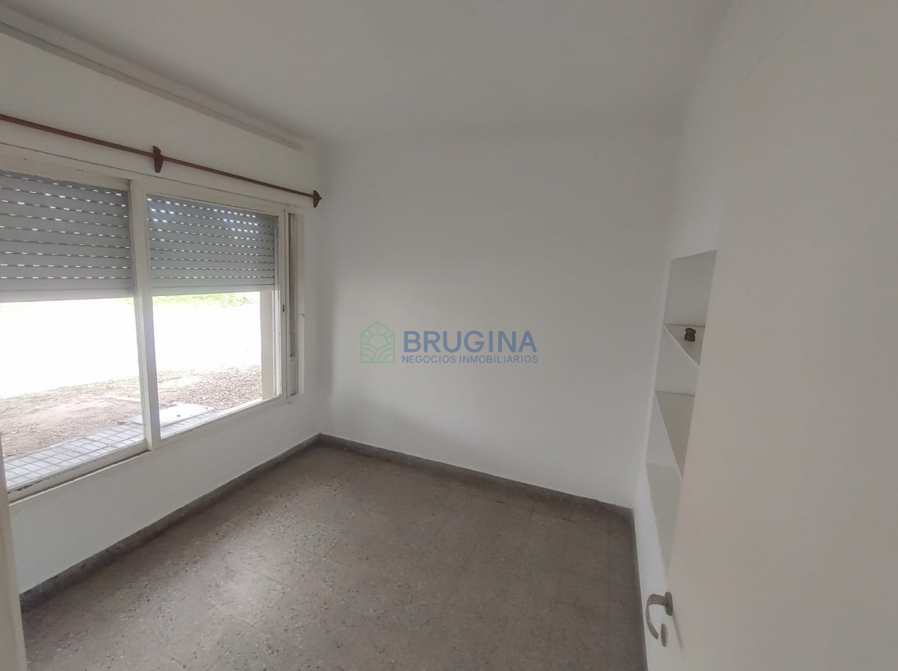 Casa en venta de 3 dormitorios lote 12x43 