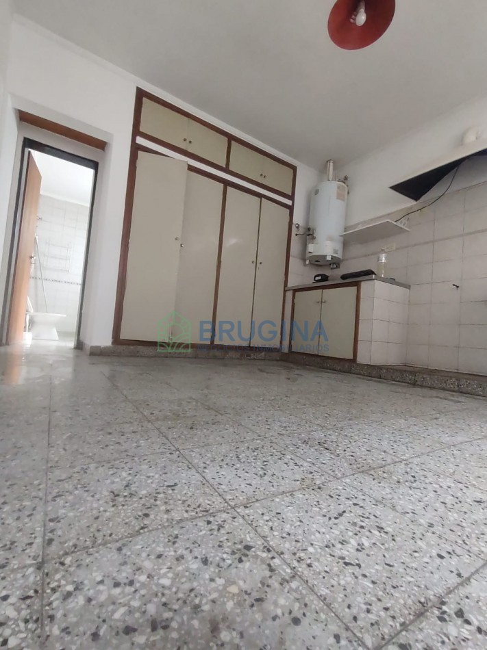 Casa en venta de 3 dormitorios lote 12x43 