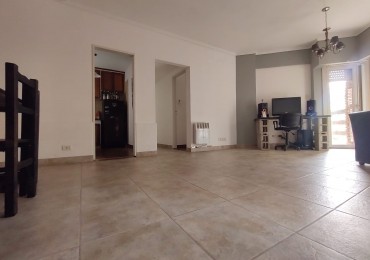 Departamento Frente a la plaza principal 