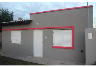 Casa sobre lote de 8,66 x 43